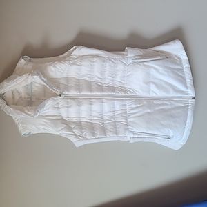 LULULEMON sz 4 DOWN FOR A RUN II VEST Jacket Reflective WHITE